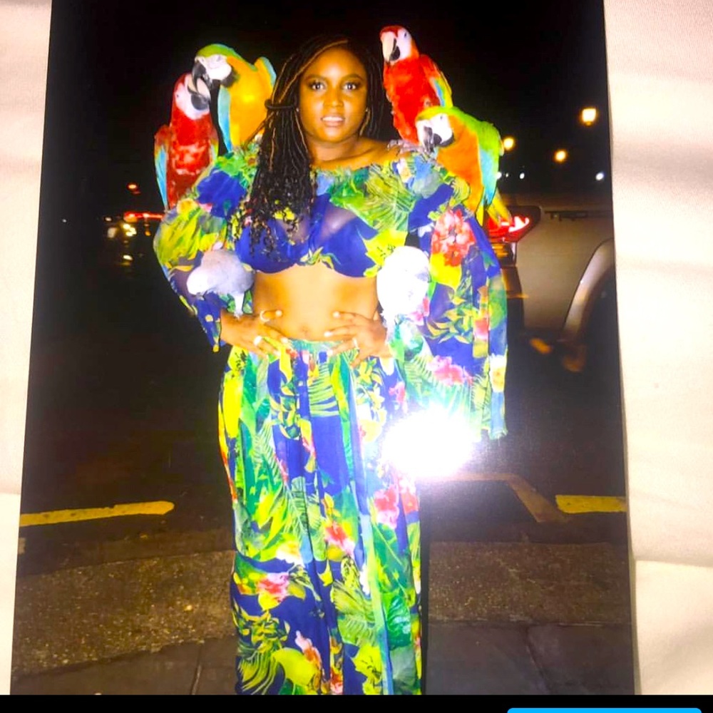 2 piece multi color size medium skirt set